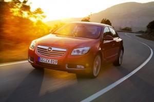Der neue Opel Insignia rot