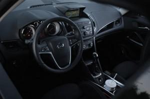 Der neue Opel Zafira Tourer 2012 Cockpit