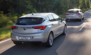 Opel Astra 2015 Safety Assistance Systems