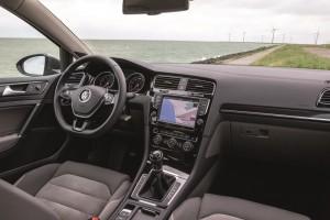 VW Golf Variant 2015 cockpit