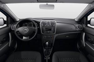 Dacia Sandero 2015 cockpit