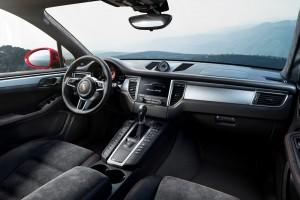 Porsche Macan GTS 2015 cockpit innen
