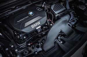 BMW X1 2016 technik motor