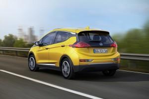 Opel Ampera-e 2016 außen hinten dynamisch