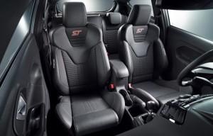 Ford Fiesta ST200 2016 innen sitze