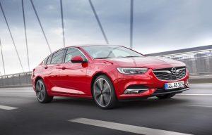 Opel-Insignia-Grand-Sport-2017-ausen-vorne-schraeg