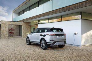 Land Rover Range Rover Evoque PHEV-2020-aussen-ladevorgang
