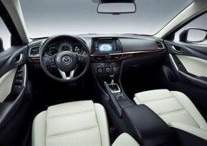 Der neue Mazda 6 2012 Cockpit - Mittelklasse