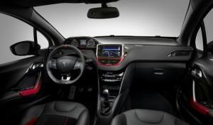 Der neue Peugeot 208 GTI Cockpit