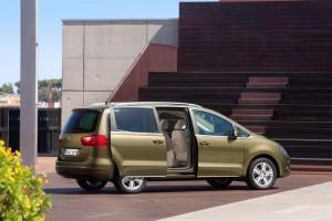 Der neue Seat Alhambra hinten offen