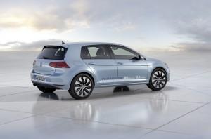 Der neue VW Golf 7 BlueMotion hinten