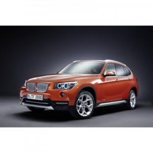 Der neue BMW X1 vorne Seite