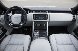 Der neue Range Rover Cockpit