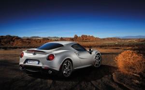 Alfa Romeo 4c Launch Edition hinten