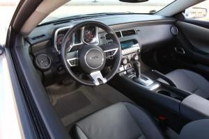 Chevrolet Camaro SS 2013 Cockpit