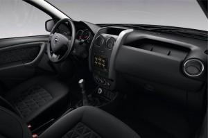 Dacia Duster 2014 Cockpit