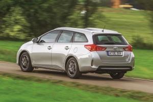 Toyota Auris Touring Sports Test hinten