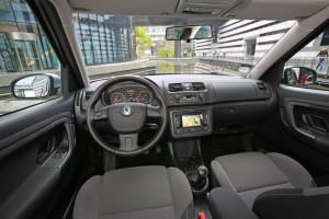 skoda roomster 2014 cockpit test