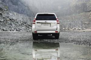 Toyota Land Cruiser hinten 2014