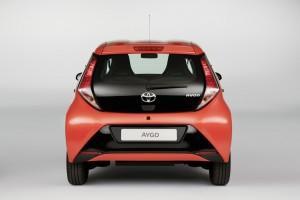 toyota aygo 2014 hinten