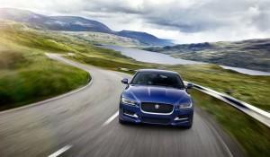 jaguar xe vorne 2014