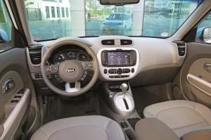 kia soul ev 2015 cockpit