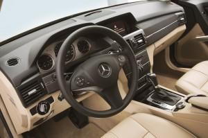 mercedes glk cockpit test 2015