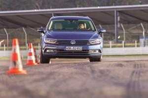 vw passat variant 2015 test