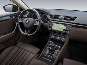 skoda superb 2015 cockpit