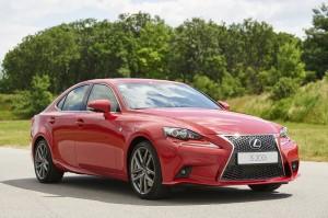 lexus is 200t