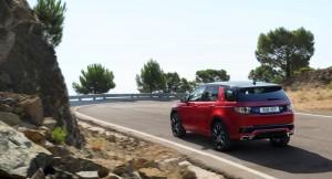 Land Rover Discovery Sport 2015 hinten dynamisch