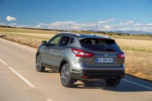 Nissan Qashqai 2015 dynamisch hinten