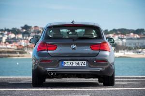 BMW 1er 5-Türer 2015 hinten statisch