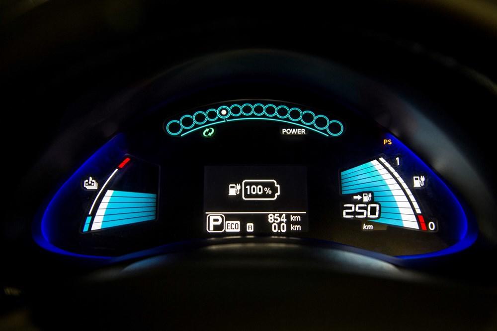 Nissan Leaf 2016 Mehr Leistung Mehr Reichweite Meinauto De