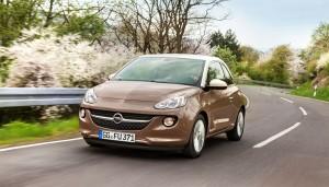 Opel ADAM 2015 vorne dynamisch