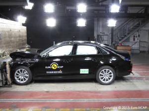 Audi A4 Limousine 2015 NCAP Crahs Test