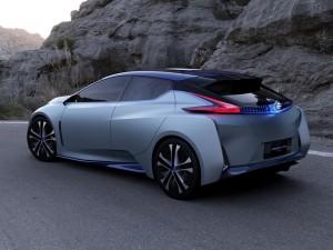 Nissan IDS Concept 2015 außen hinten dynamisch