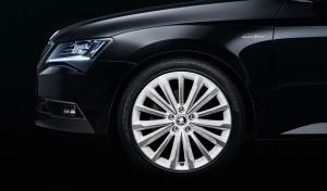 SKODA Showcar Superb Black Crystal 2015 Felgen