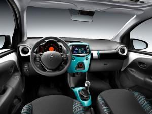 Citroen C1 2016 innen Cockpit