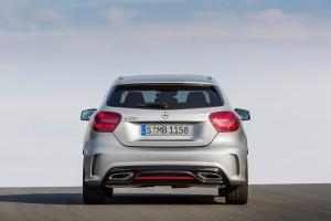 Mercedes A Klasse 2015 außen statisch hinten