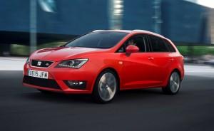 Seat Ibiza ST 2015 außen vorne dynamisch