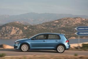 VW-Golf-7-TDI-2016-außen-seite-dynamisch