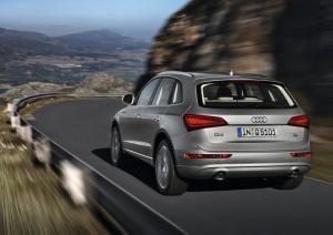 Audi Q5 2015 hinten außen dynamisch