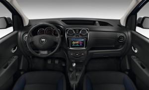 Dacia Dokker 2016 innen Cockpit vorne
