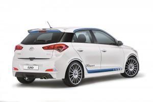 Hyundai i20 Sport 2015 hinten statisch außen