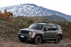 Jeep Renegade Night Eagle 2016 Sondermodell außen vorne dynamisch