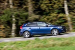 Volvo V40 2016 außen seite dynamisch