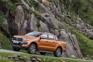 Ford Ranger 2016 außen seite statisch