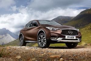 Infiniti QX30 vorne außen statisch