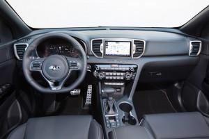 Kia Sportage 2016 innen cockpit